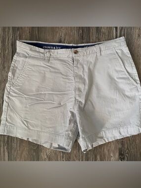 Crown & Ivy Motion Flex Gray Shorts Men’s Size 34 Stretch Classic Casual Golf